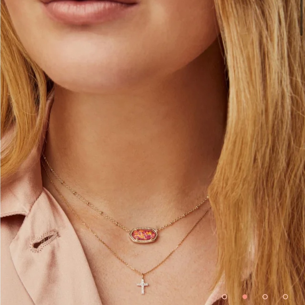 Brand new never used Kendra Scott diamond cross necklace!!